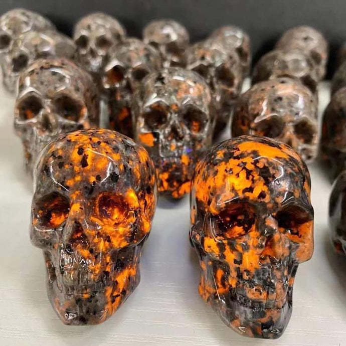 Yooperlite Skull (Approx. 1.5”)