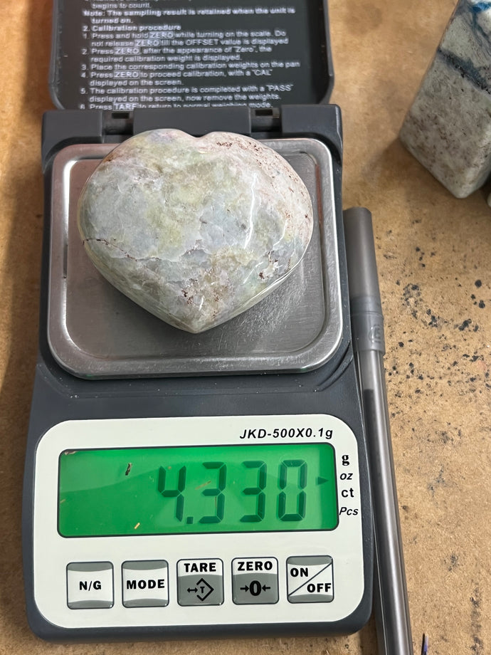 Hackmanite, Heart (2)