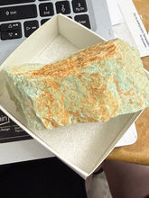 Amazonite, Raw