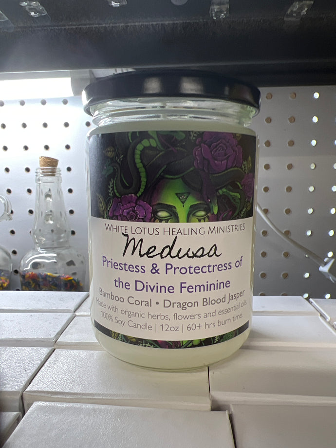 Medusa Candle