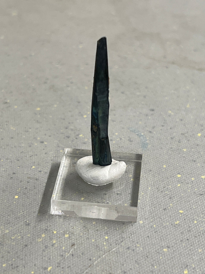 Small Vivianite on Display (9)