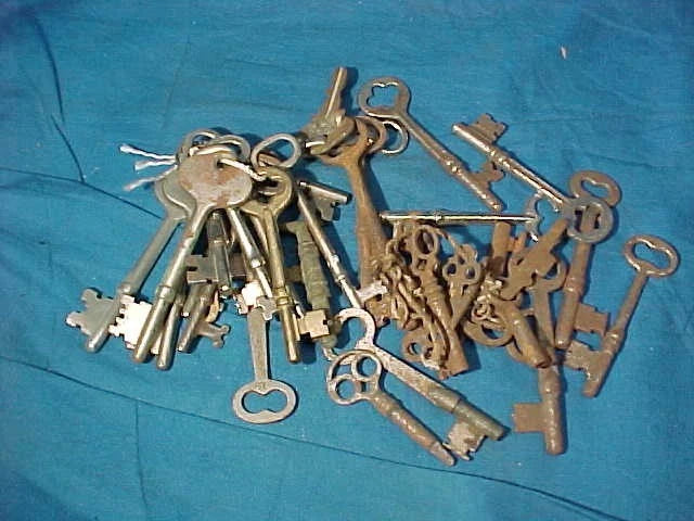 Vintage Style Skeleton Key Antique