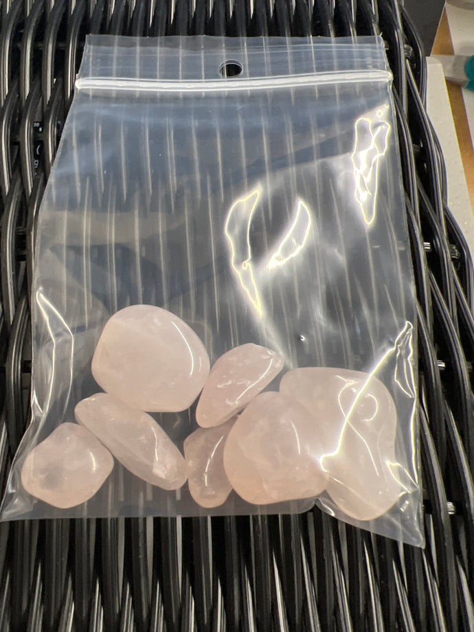 Rose Quartz, Small Bag (3+ pieces)