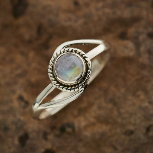 Moonstone Sterling Silver Infinity Ring (Size 6)