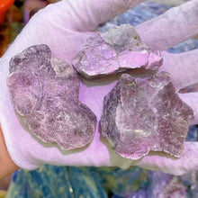 Lepidolite, Raw