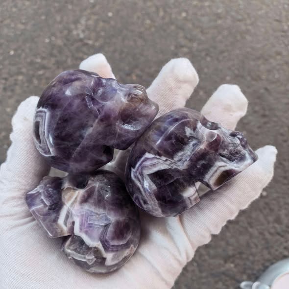 Amethyst Skull