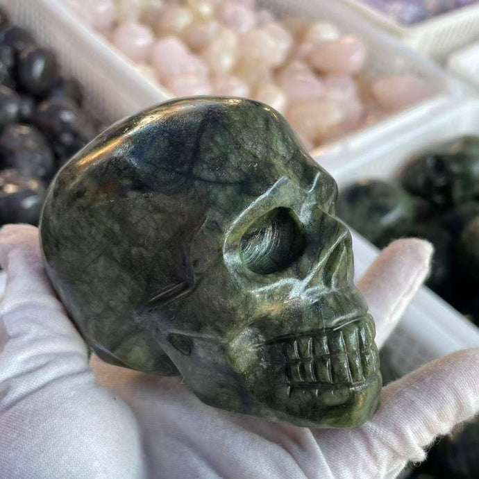 Nephrite (Jade), Skull