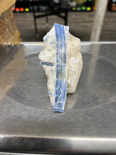 Blue Kyanite (1.385lb)