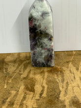 Unicorn Stone, Tower (9)