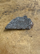 Pyrolusite (12)