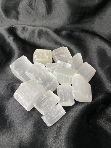 Satin Spar Mini Cubes (20)