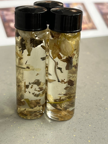 Hera Oil Blend