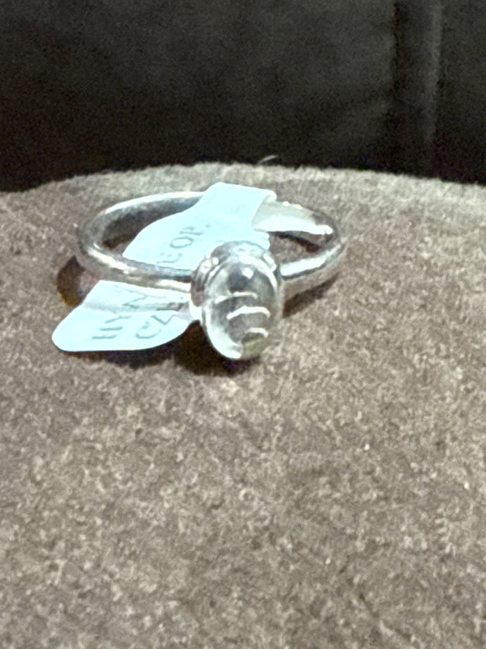Hyalite Opal Ring  Size 8 (U-V Reactive)