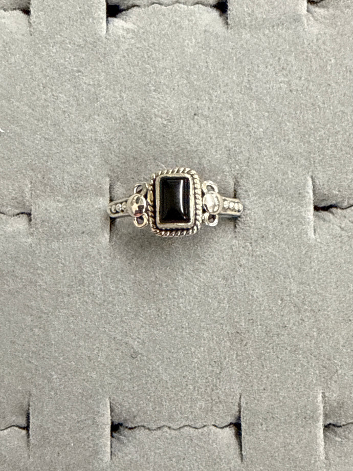 Black Onyx Ring Size 4