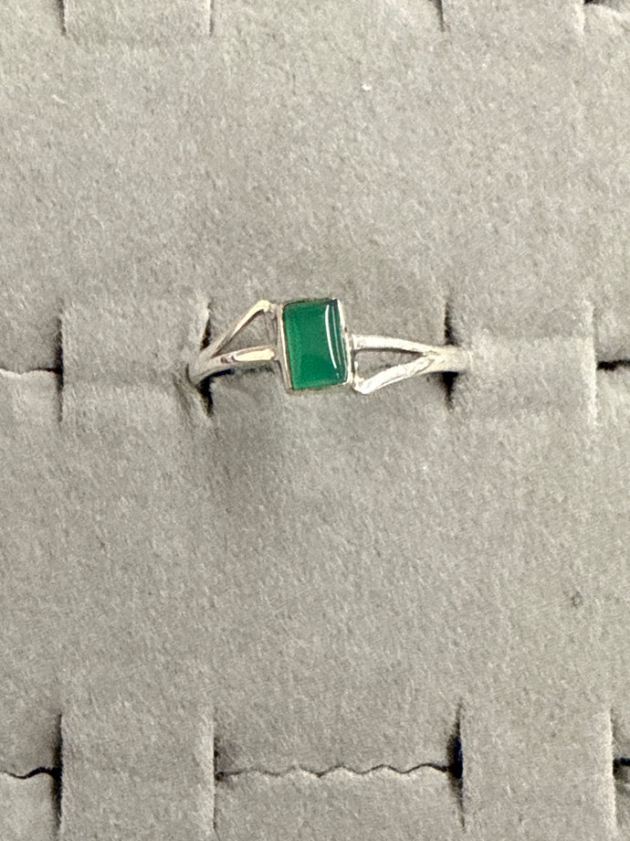Green Onyx Ring Size 9