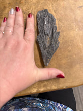 Kyanite, Black (Raw) 4