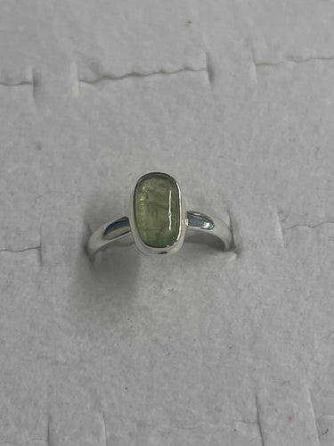 Green Kyanite Sterling Silver Ring (Size 9)