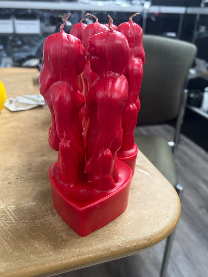 Couple Face-to-Face Candle (Red)