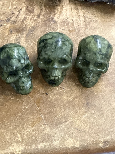 Nephrite (Jade), Skull (Small)