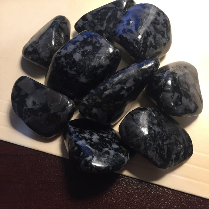 Indigo Gabbro, Tumbled